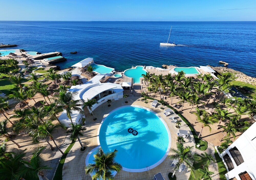 HM Alma de Bayahibe adults-only all-inclusive resort in the Dominican Republic, photo 1 of 8
